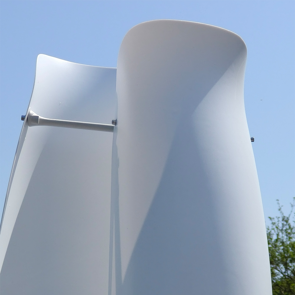 مولد طاقة رياح عمودي بقوة 2000 - مراجعة Renewable Energy Yes Please وسعره